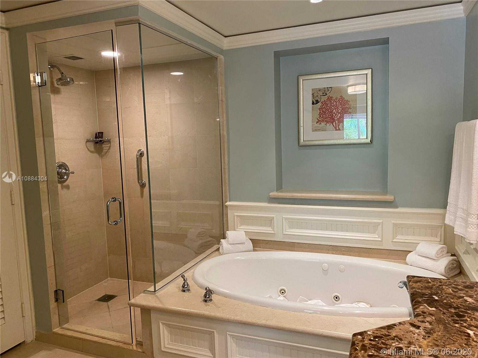 Small Image of 455 GRAND BAY DR #303, Key Biscayne Number 9