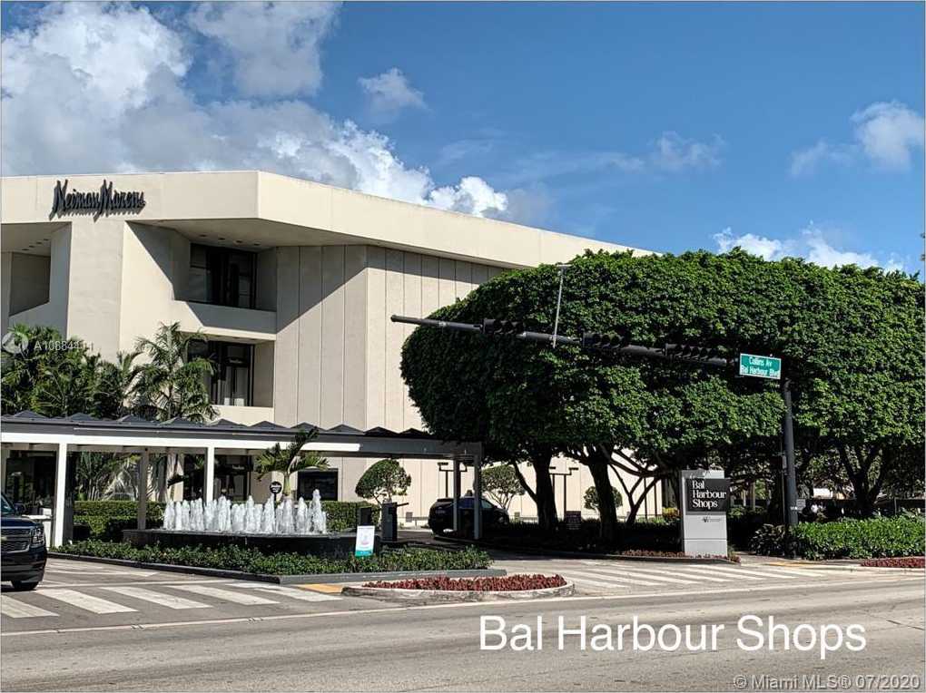 Small Image of 9601 COLLINS AVE #703, Miami Number 16