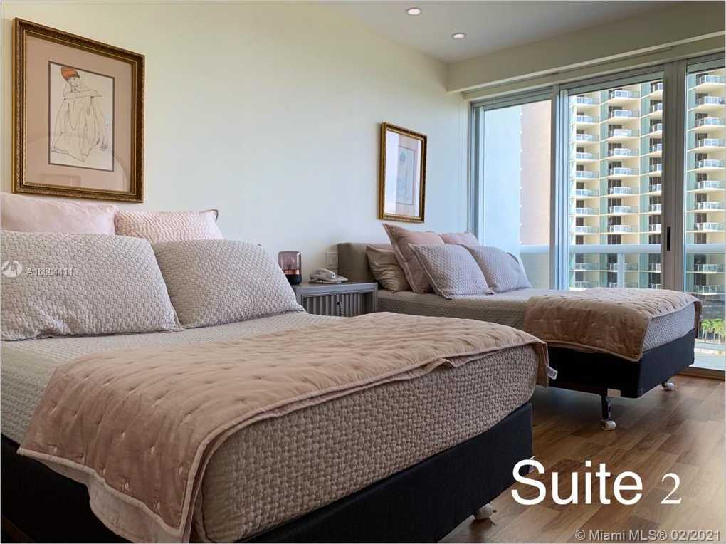 Small Image of 9601 COLLINS AVE #703, Miami Number 20