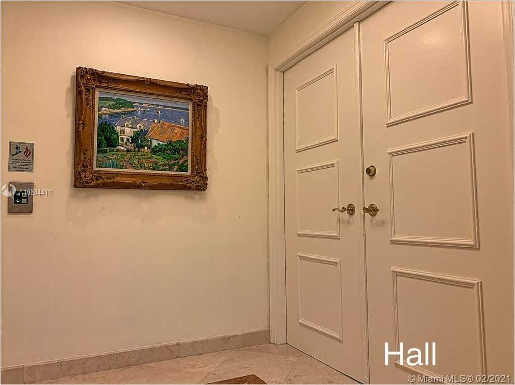 Small Image of 9601 COLLINS AVE #703, Miami Number 4