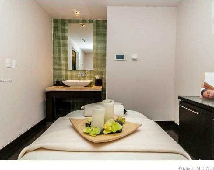 Small Image of 900 BISCAYNE BLVD #3506, Miami Number 30