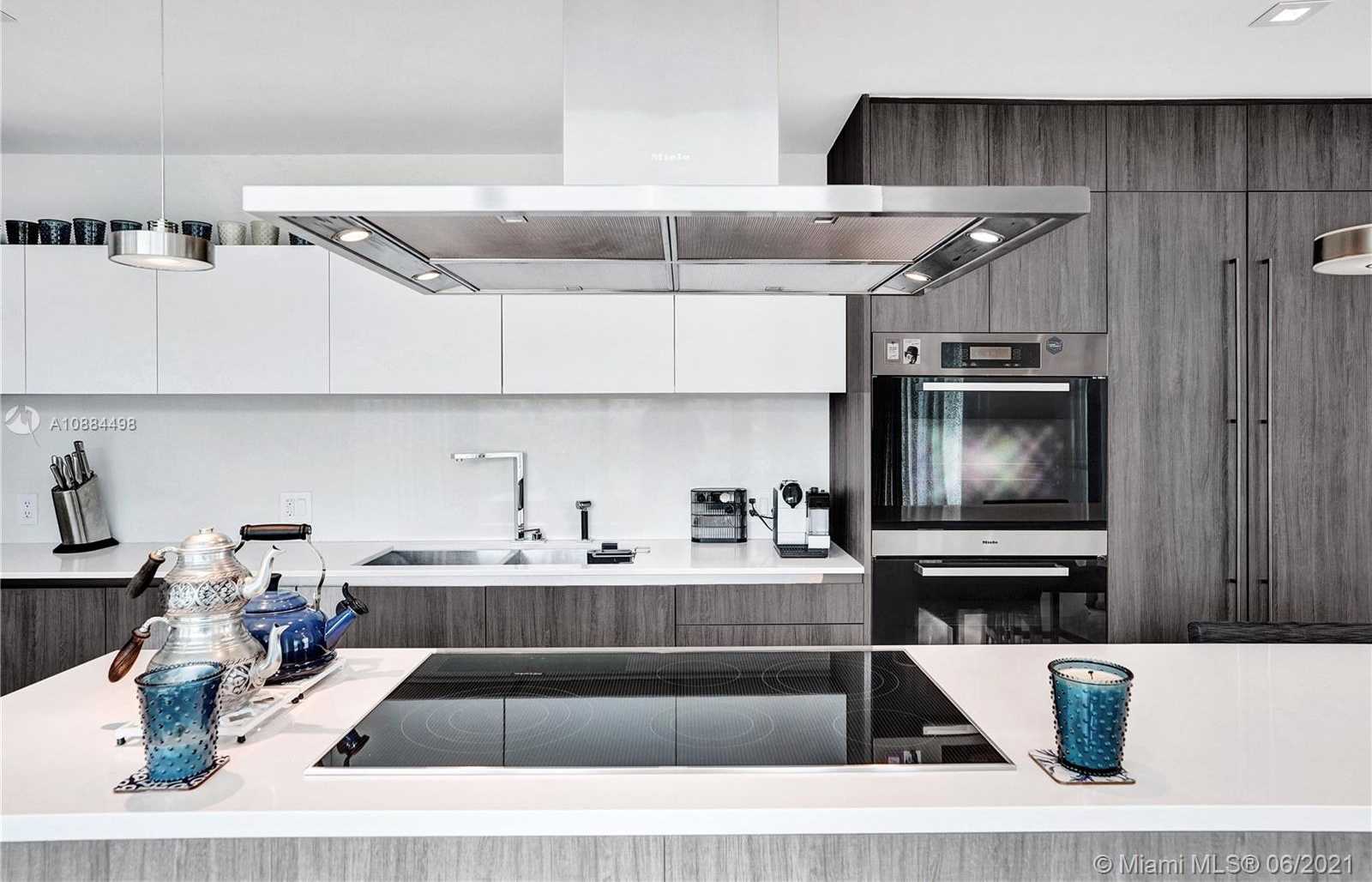 Small Image of 350 OCEAN DR #401N, Key Biscayne Number 13