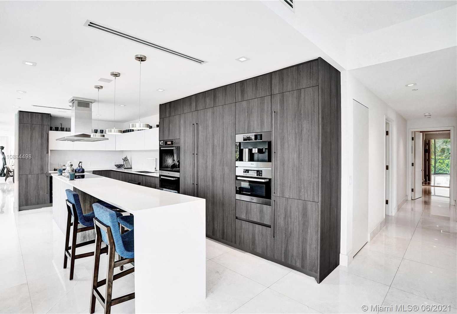 Small Image of 350 OCEAN DR #401N, Key Biscayne Number 15