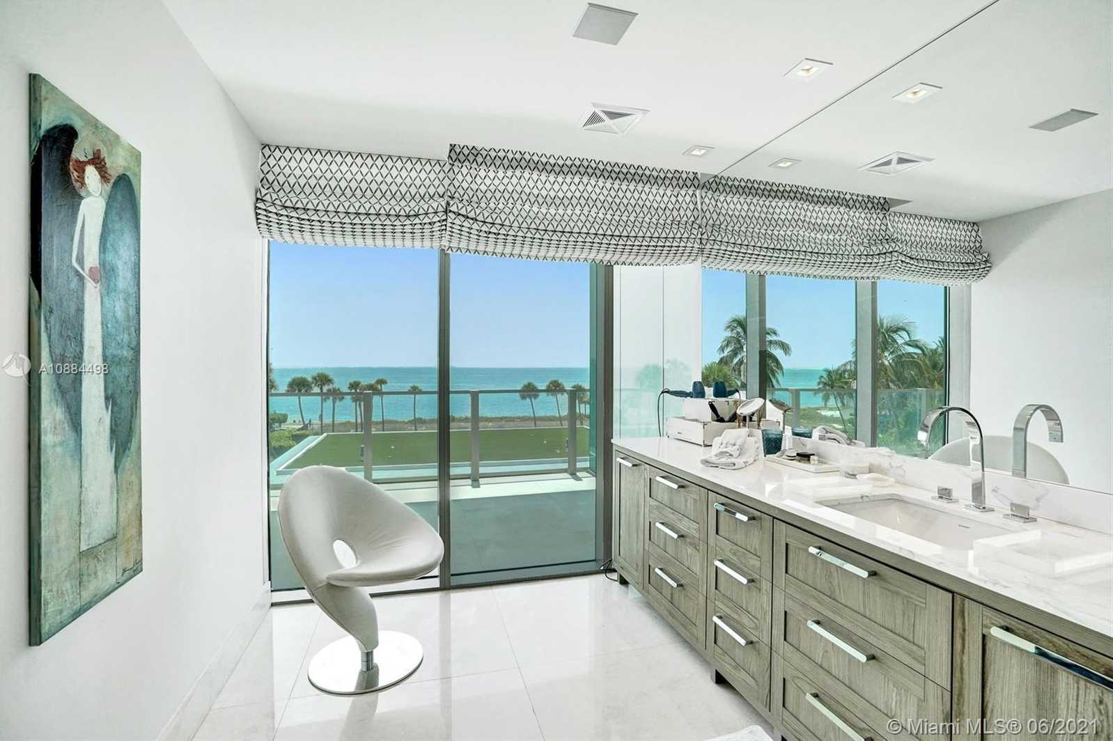 Small Image of 350 OCEAN DR #401N, Key Biscayne Number 25