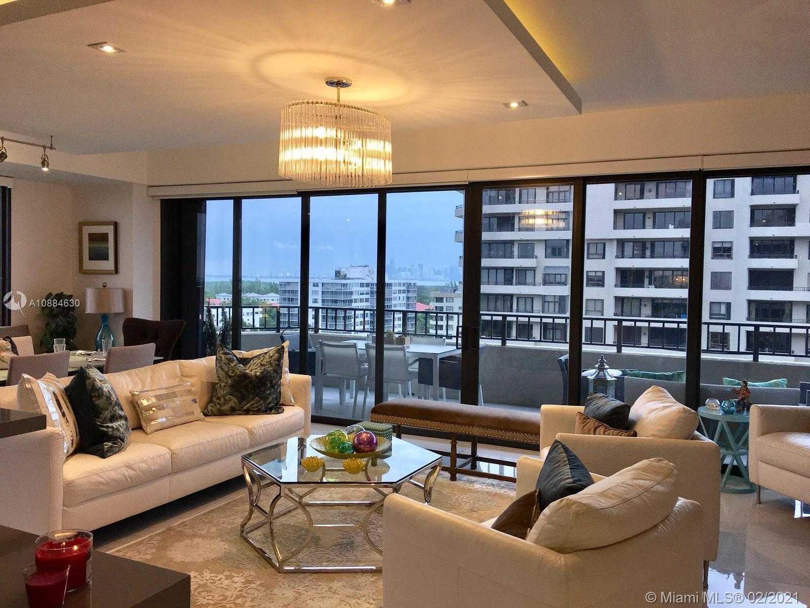Small Image of 201 CRANDON BLVD #900, Key Biscayne Number 15