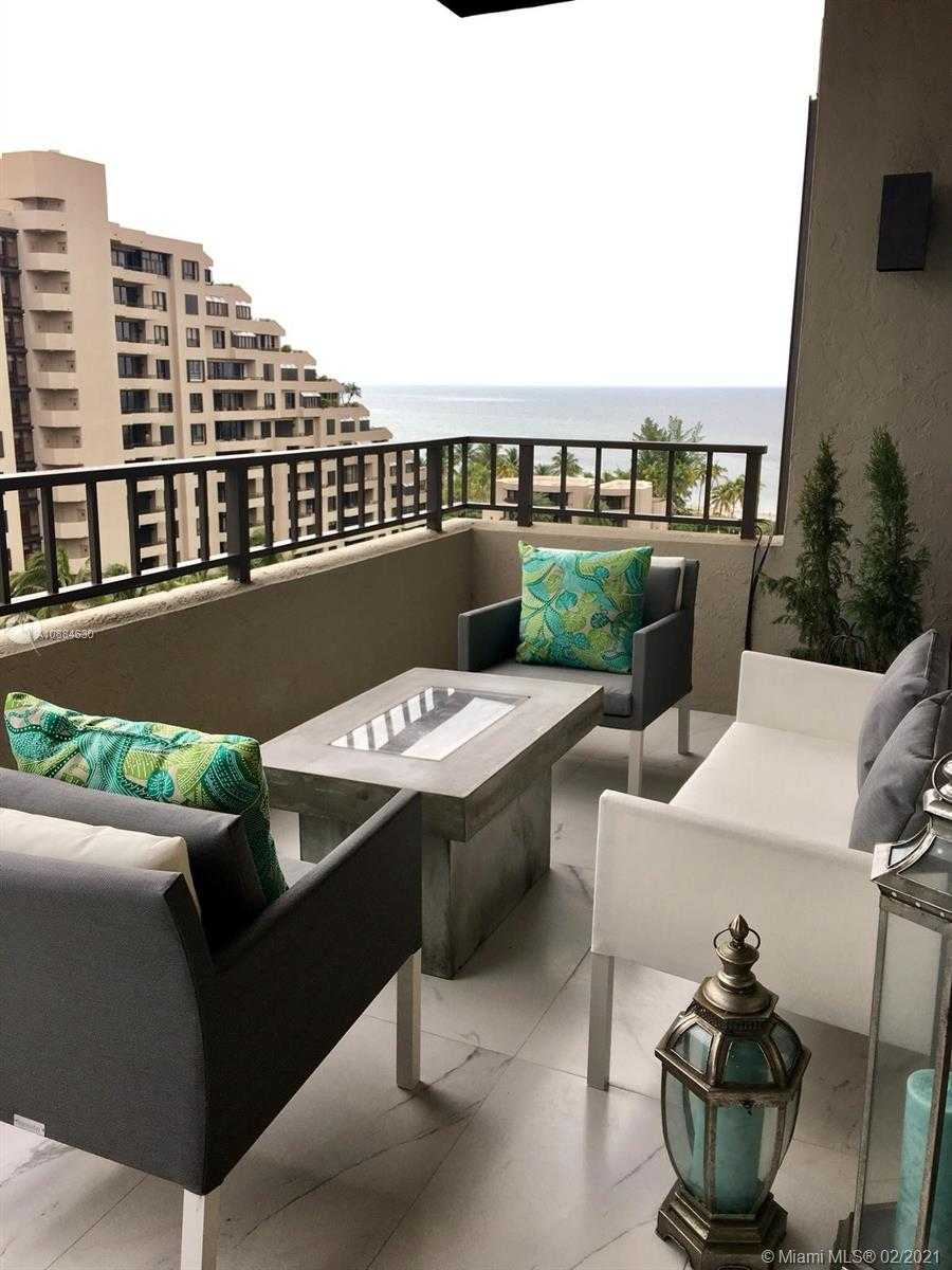 Small Image of 201 CRANDON BLVD #900, Key Biscayne Number 4