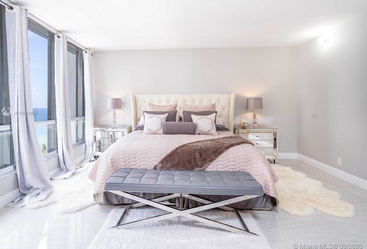 Small Image of 10155 COLLINS AVE #1106, Bal Harbour Number 11