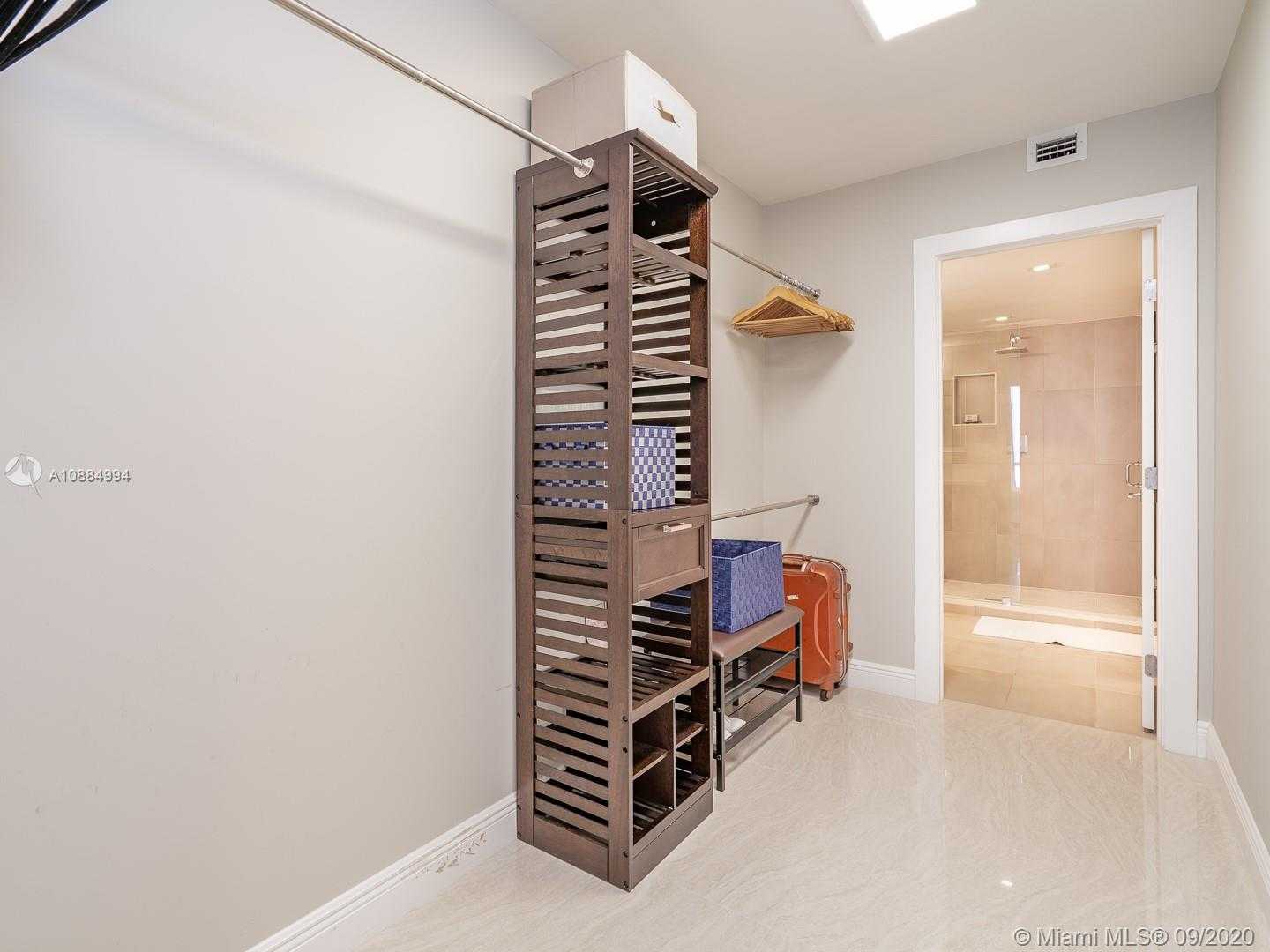 Small Image of 10155 COLLINS AVE #1106, Bal Harbour Number 16