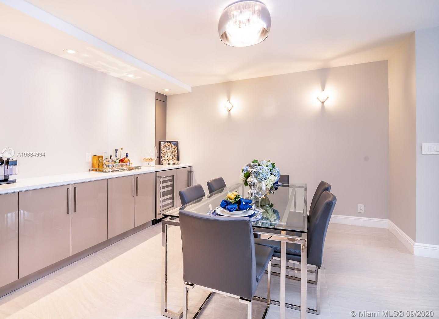 Small Image of 10155 COLLINS AVE #1106, Bal Harbour Number 4