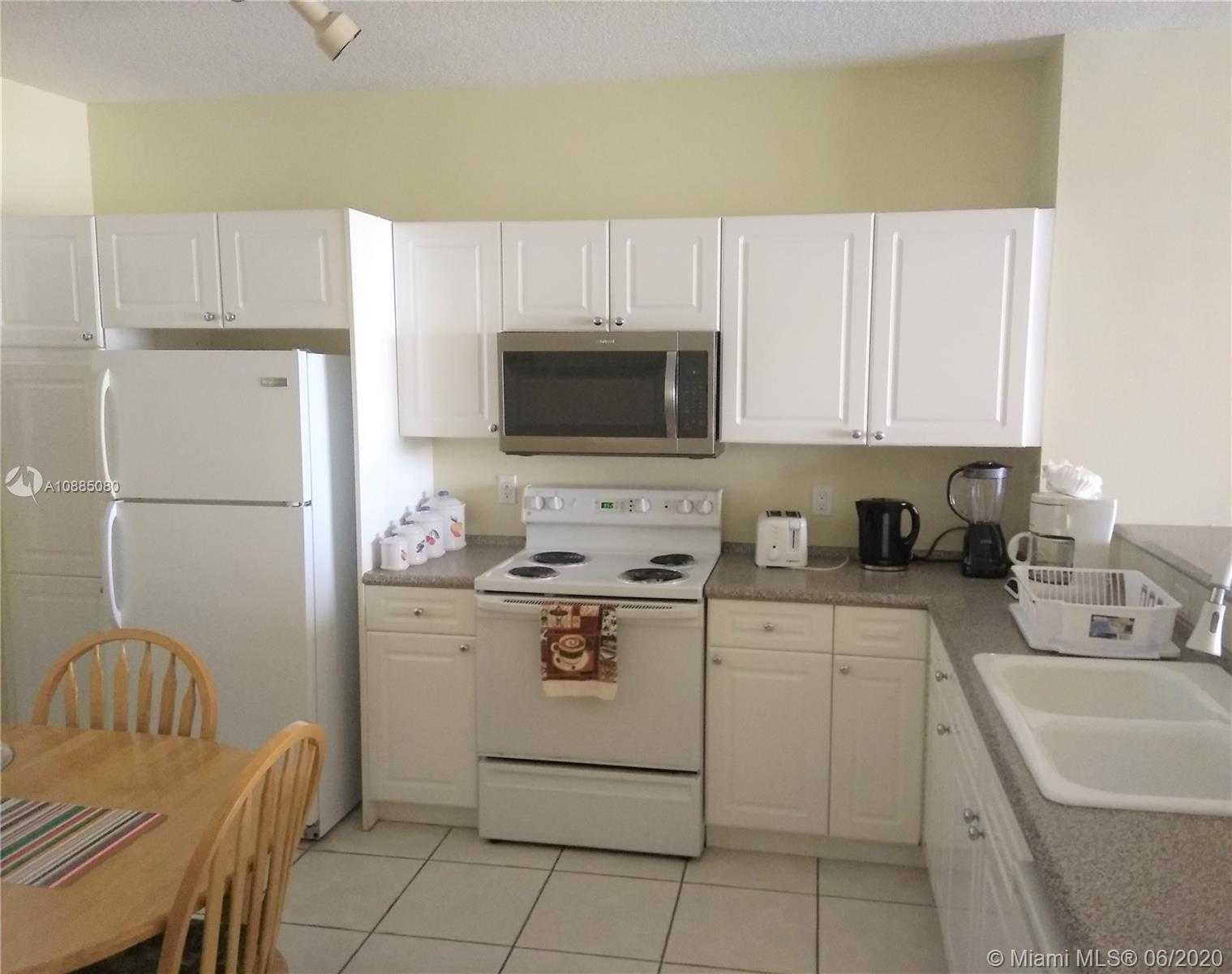 Small Image of 17050 NORTH BAY RD #502, Sunny Isles Beach Number 2
