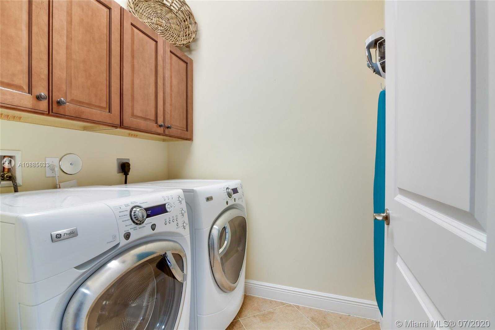 Small Image of 4003 CASCADA CIR #4003, Cooper City Number 9