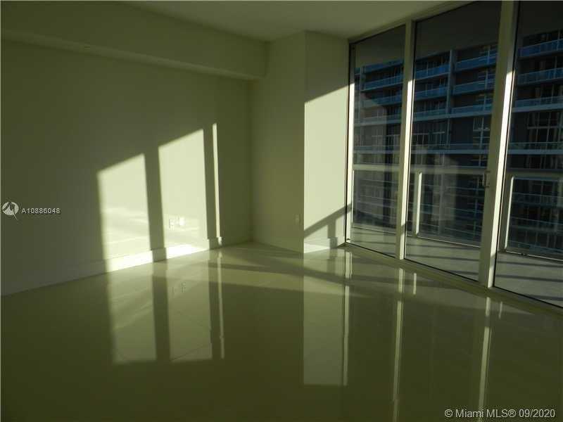 Small Image of 475 BRICKELL AVE #4011, Miami Number 7