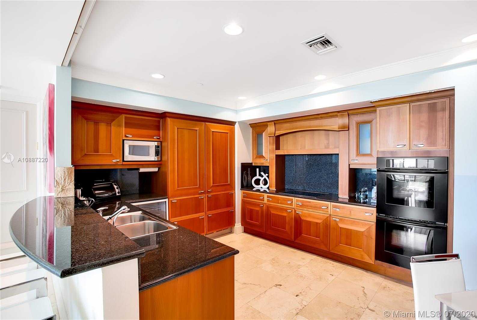 Small Image of 20155 NORTH EAST 38TH CT #2005, Aventura Number 7