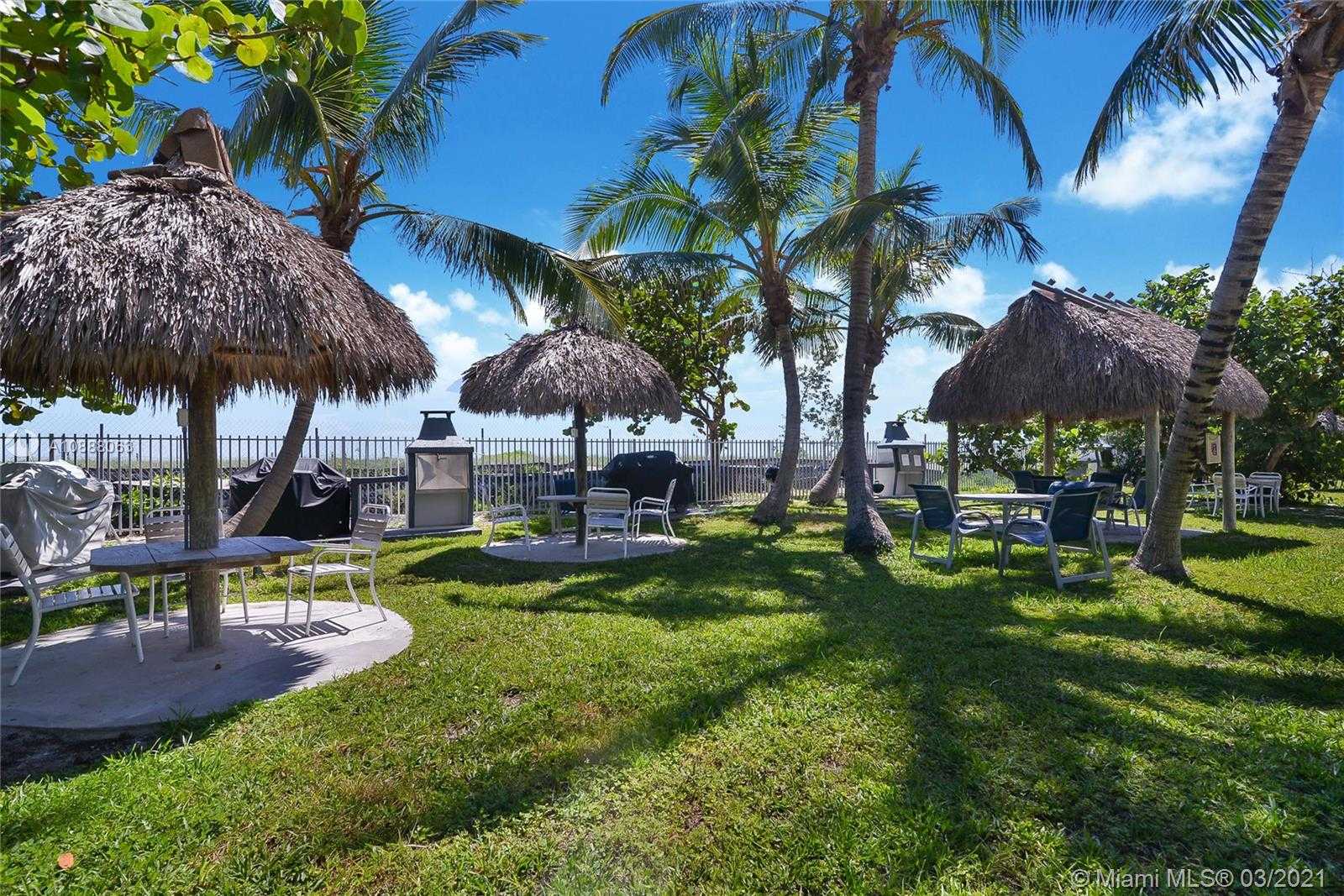 Small Image of 5055 COLLINS AVE #6A, Miami Beach Number 12