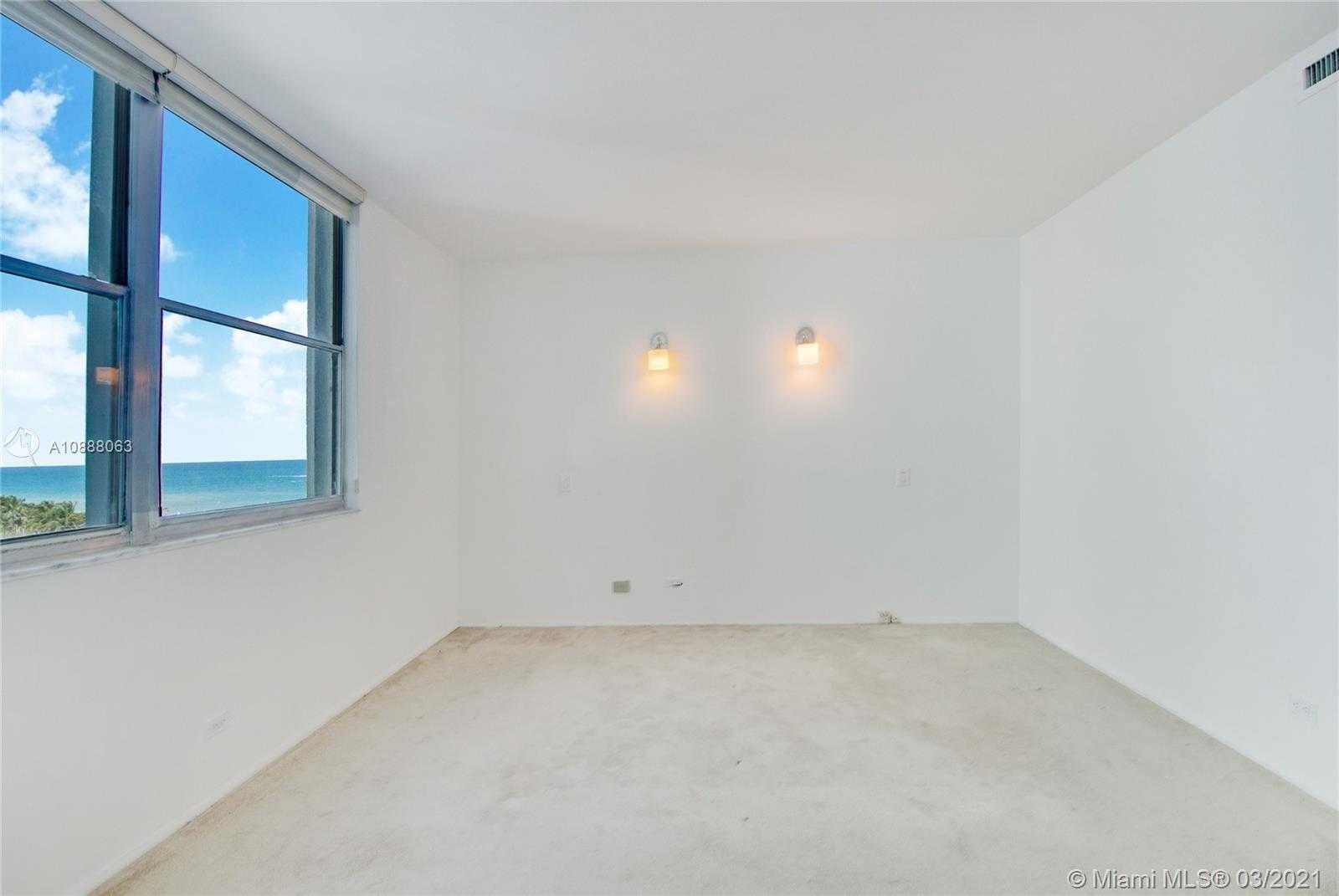Small Image of 5055 COLLINS AVE #6A, Miami Beach Number 17