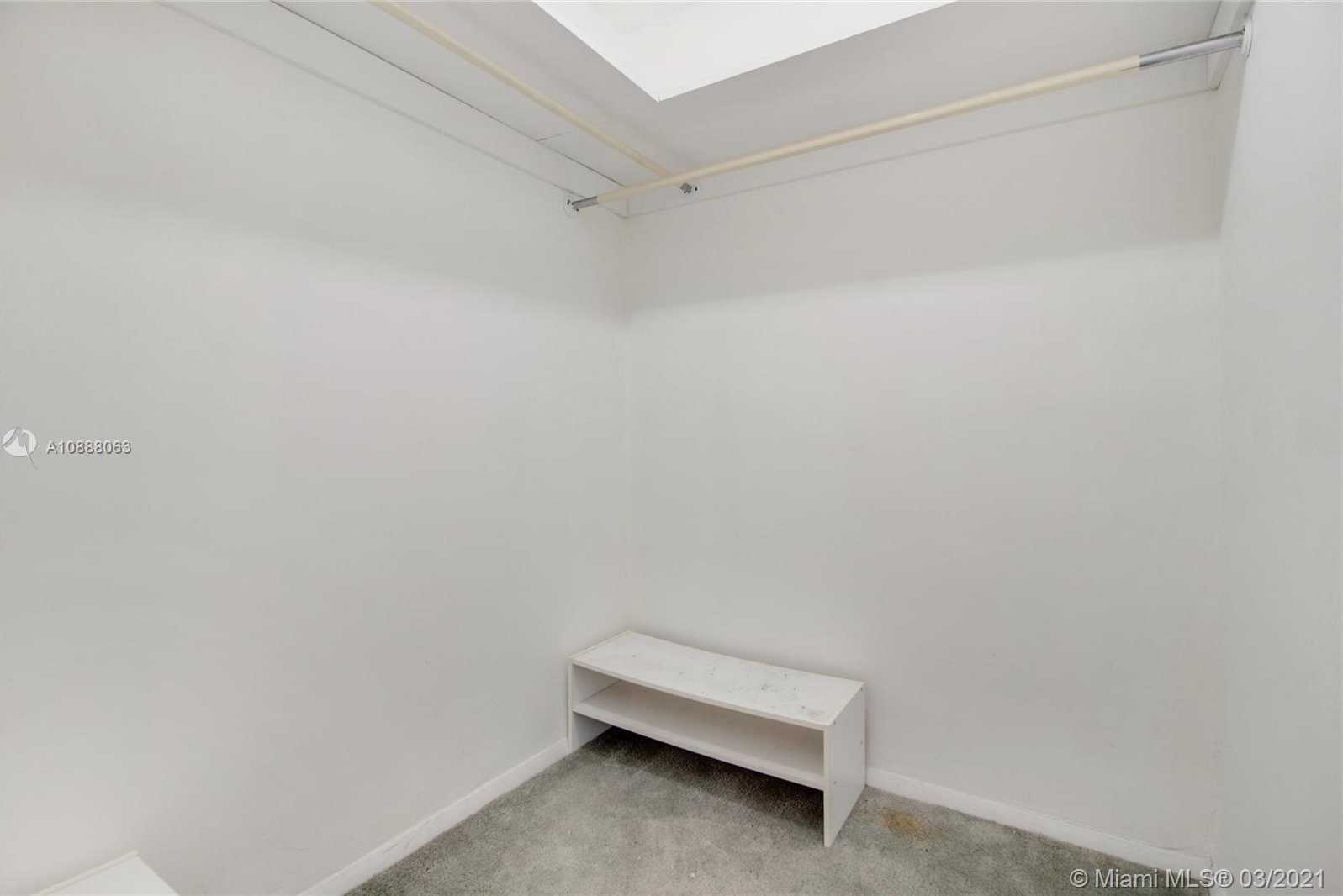 Small Image of 5055 COLLINS AVE #6A, Miami Beach Number 6