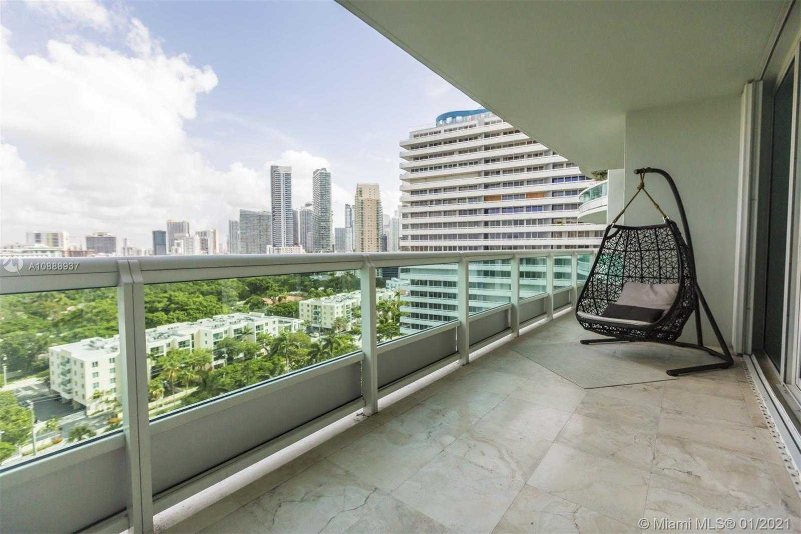 Small Image of 1643 BRICKELL AVE #1704, Miami Number 21