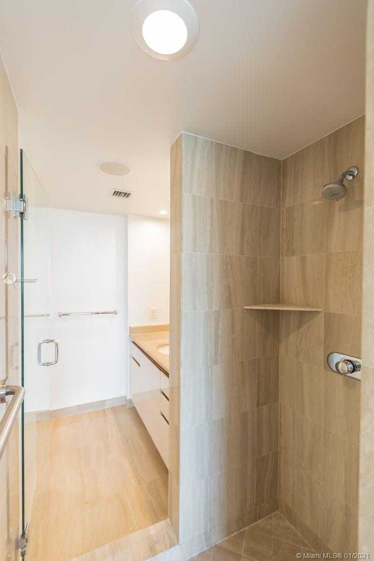 Small Image of 1643 BRICKELL AVE #1704, Miami Number 24