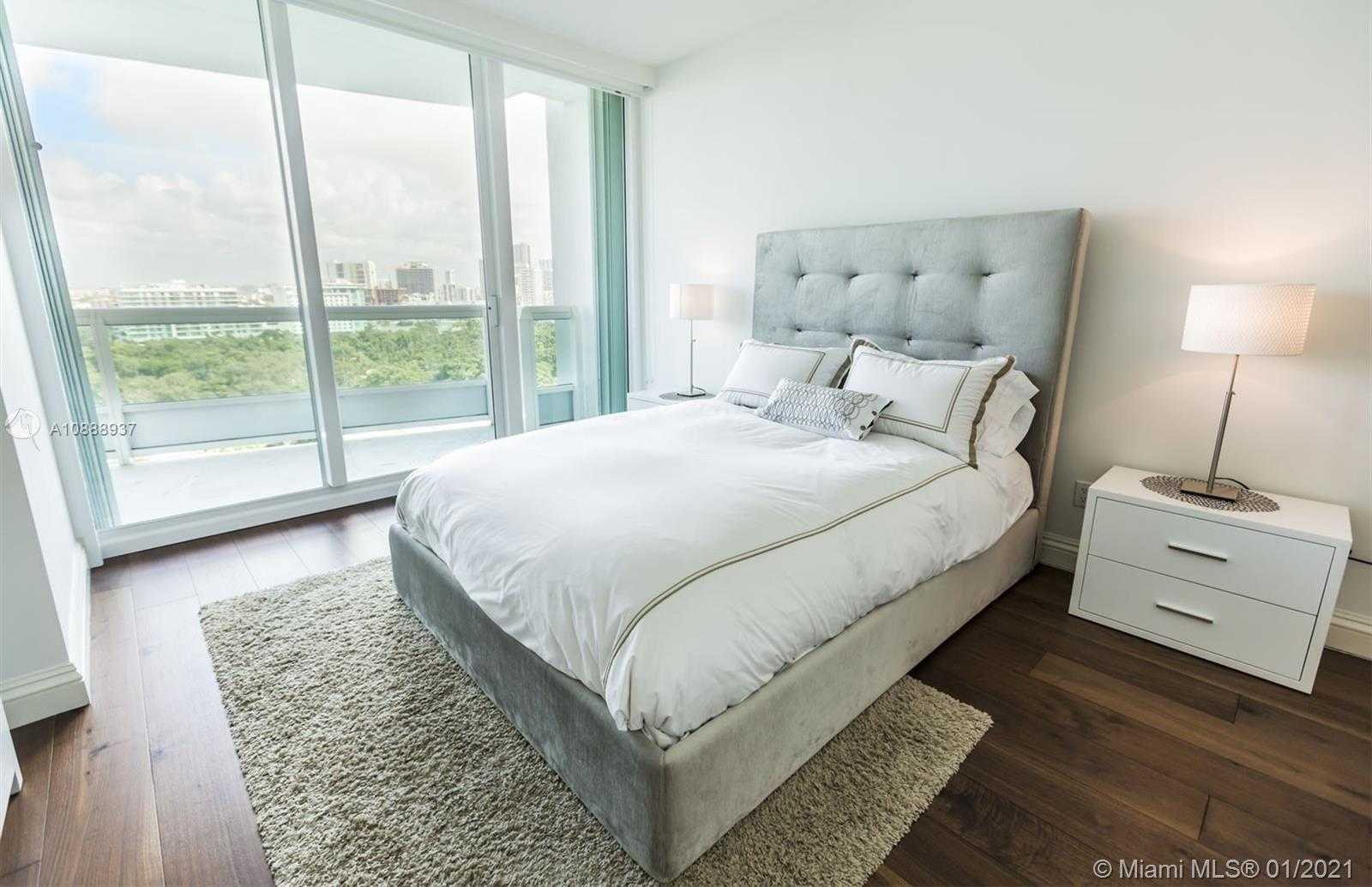 Small Image of 1643 BRICKELL AVE #1704, Miami Number 28