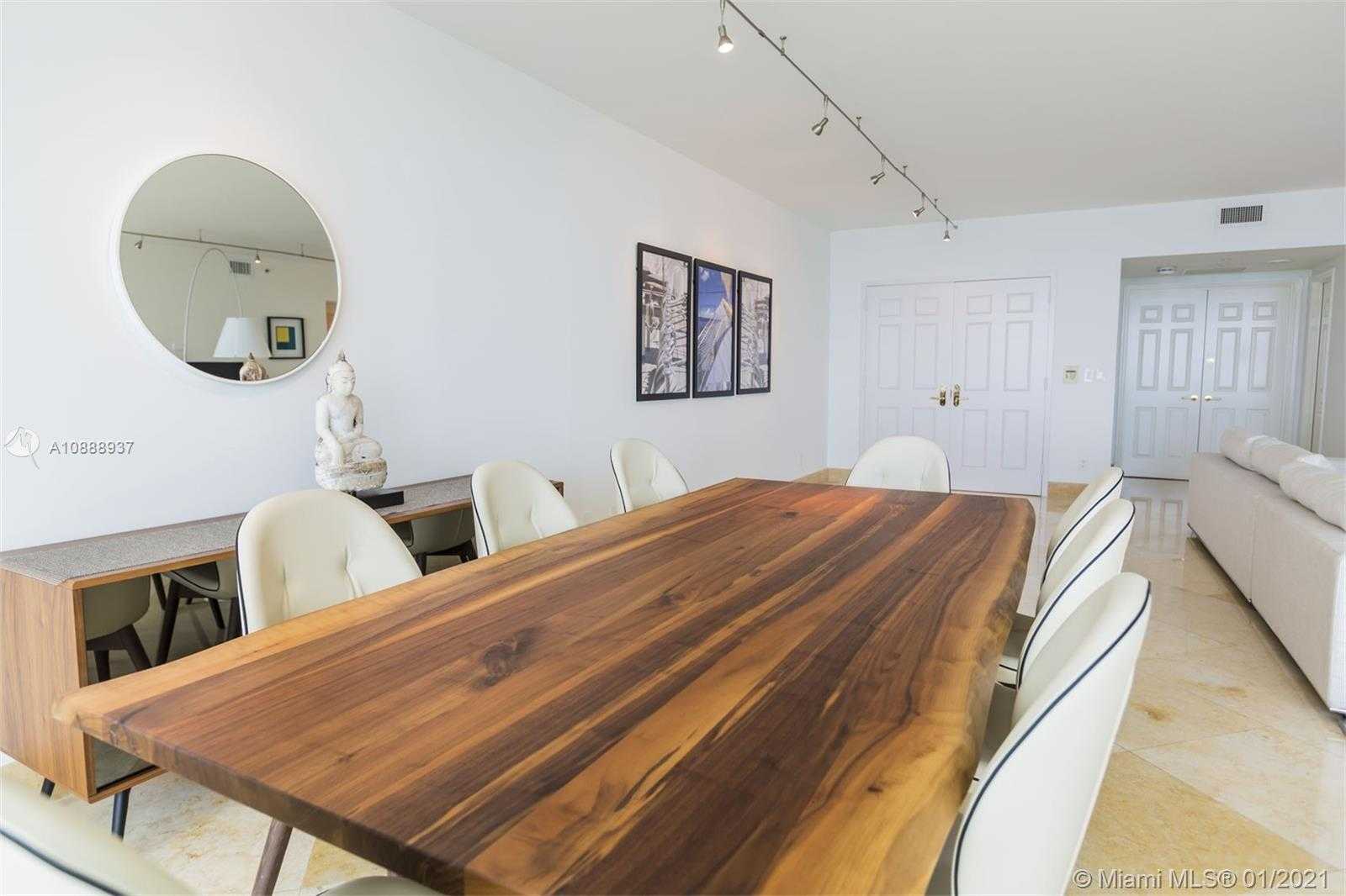 Small Image of 1643 BRICKELL AVE #1704, Miami Number 7