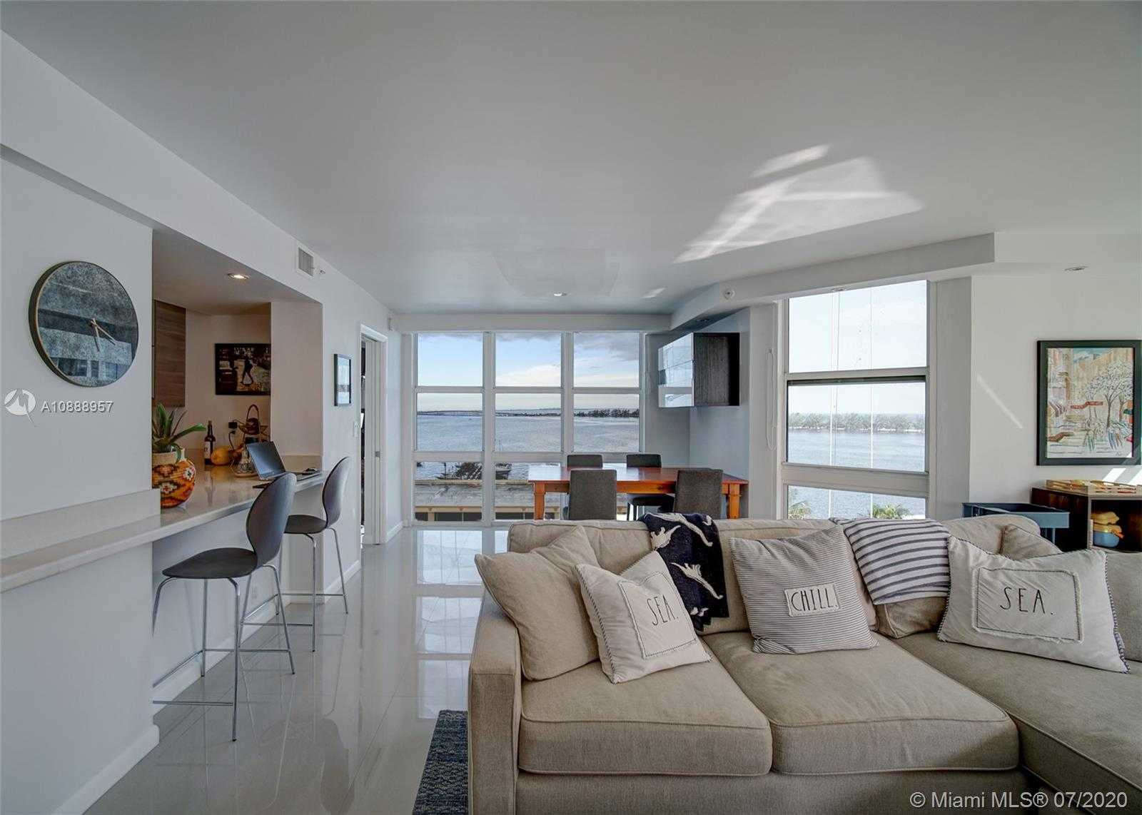 Small Image of 1901 BRICKELL AVE #B901, Miami Number 2