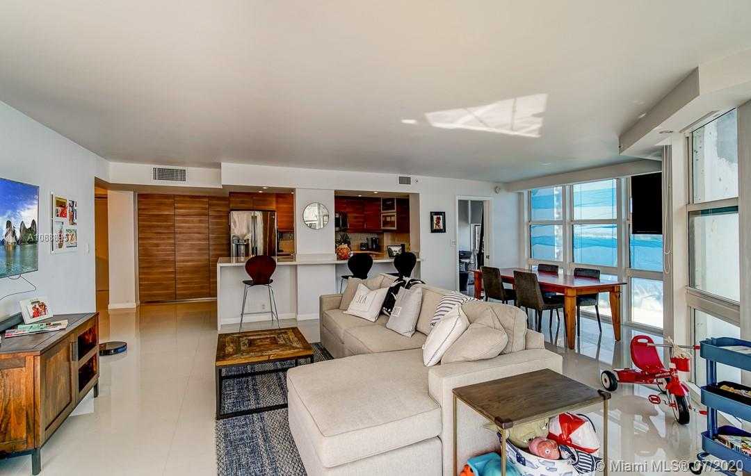 Small Image of 1901 BRICKELL AVE #B901, Miami Number 7