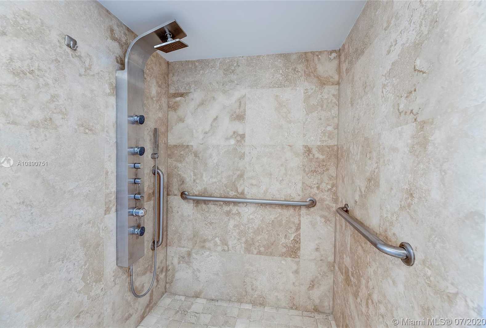 Small Image of 425 POINCIANA ISLAND DRIVE #1444, Sunny Isles Beach Number 30