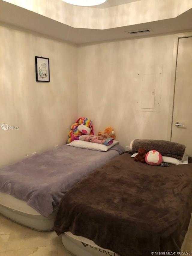 Small Image of 18671 COLLINS AVE #1201, Sunny Isles Beach Number 27
