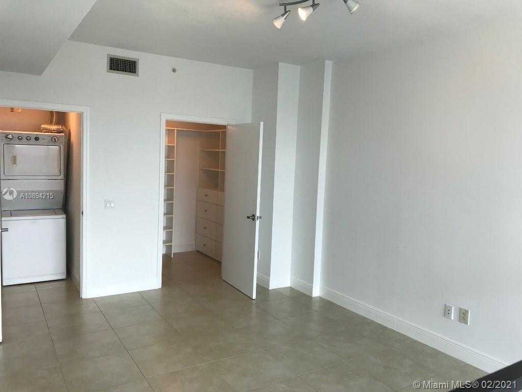 Small Image of 60 SOUTH WEST 13TH ST #3219, Miami Number 10