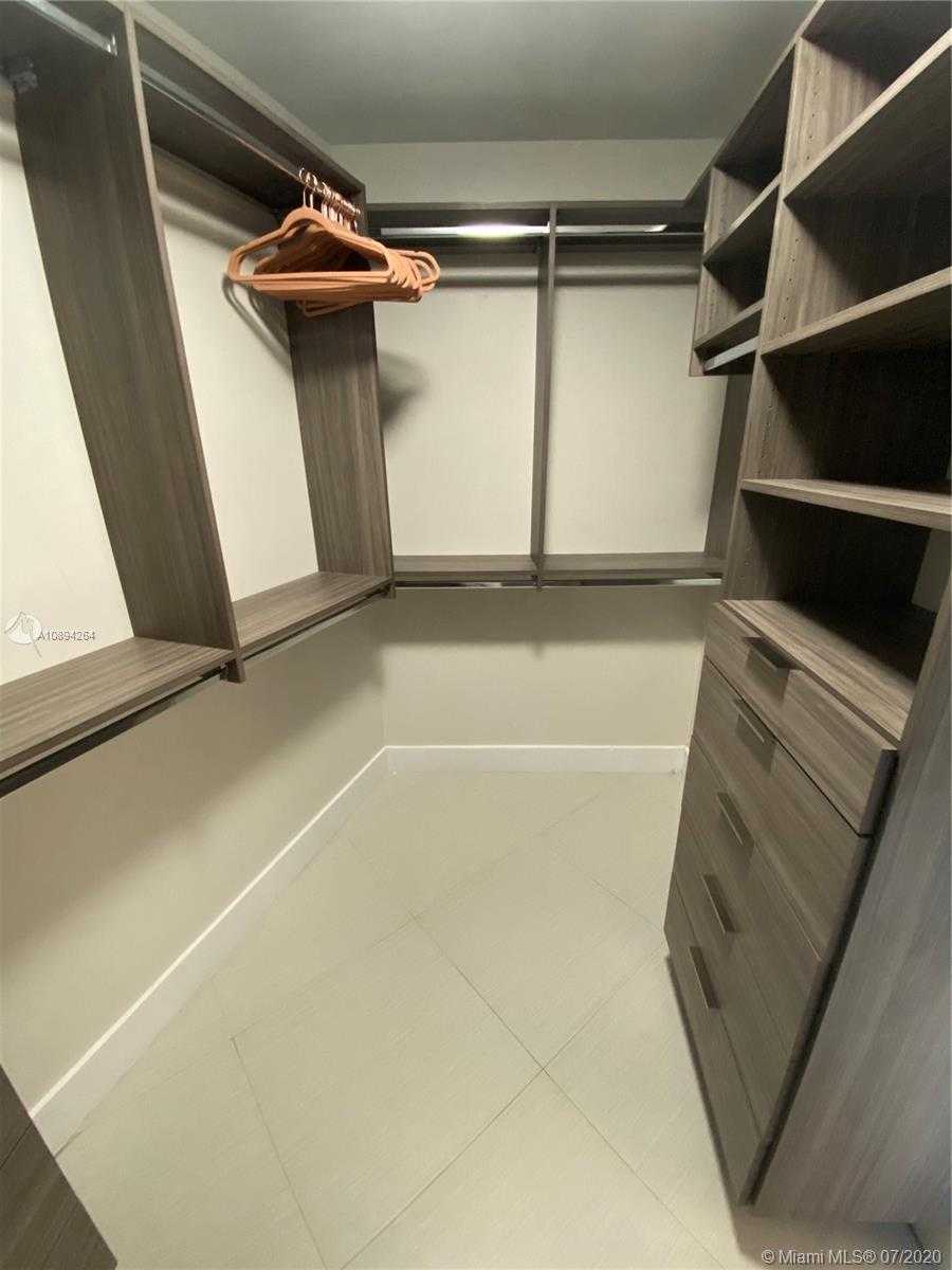 Small Image of 2020 NORTH BAYSHORE DR #3410, Miami Number 18