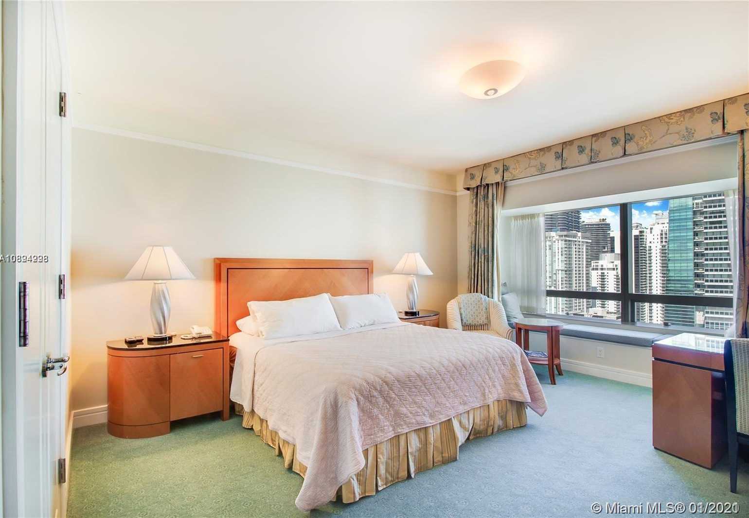 Small Image of 1435 BRICKELL AVE #3510, Miami Number 6