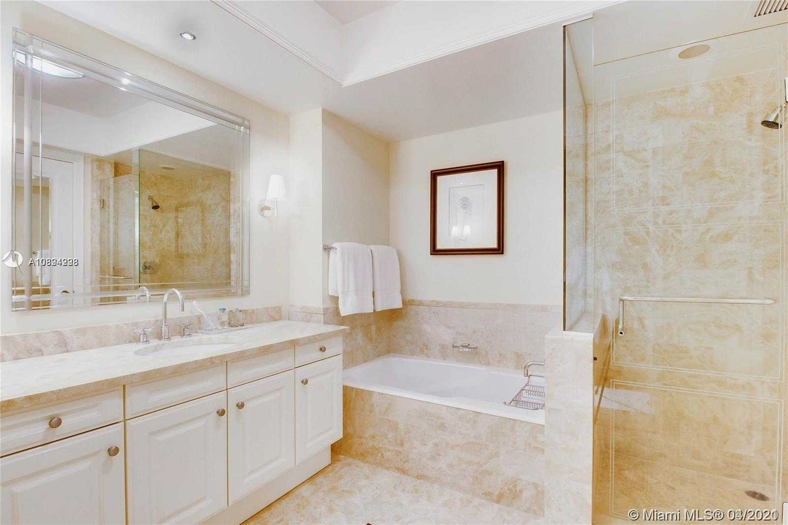 Small Image of 1435 BRICKELL AVE #3510, Miami Number 9