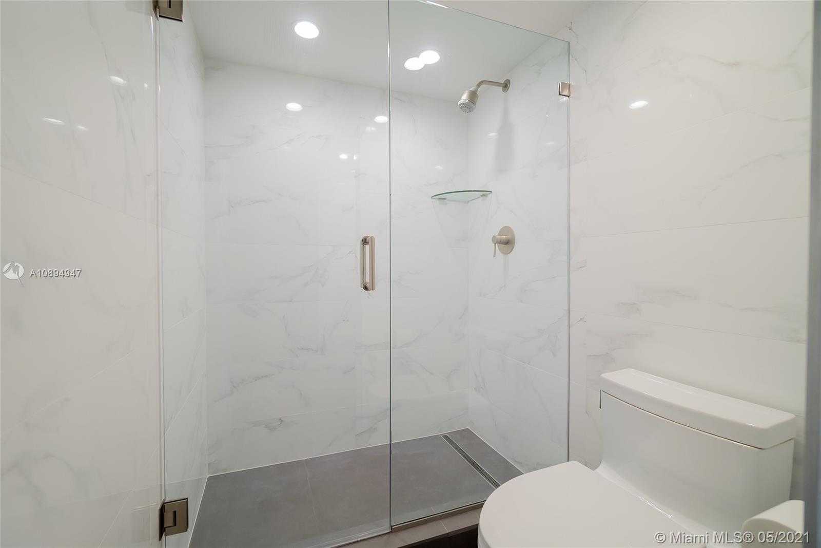 Small Image of 5380 NORTH OCEAN DR #14D, Singer Island Number 16