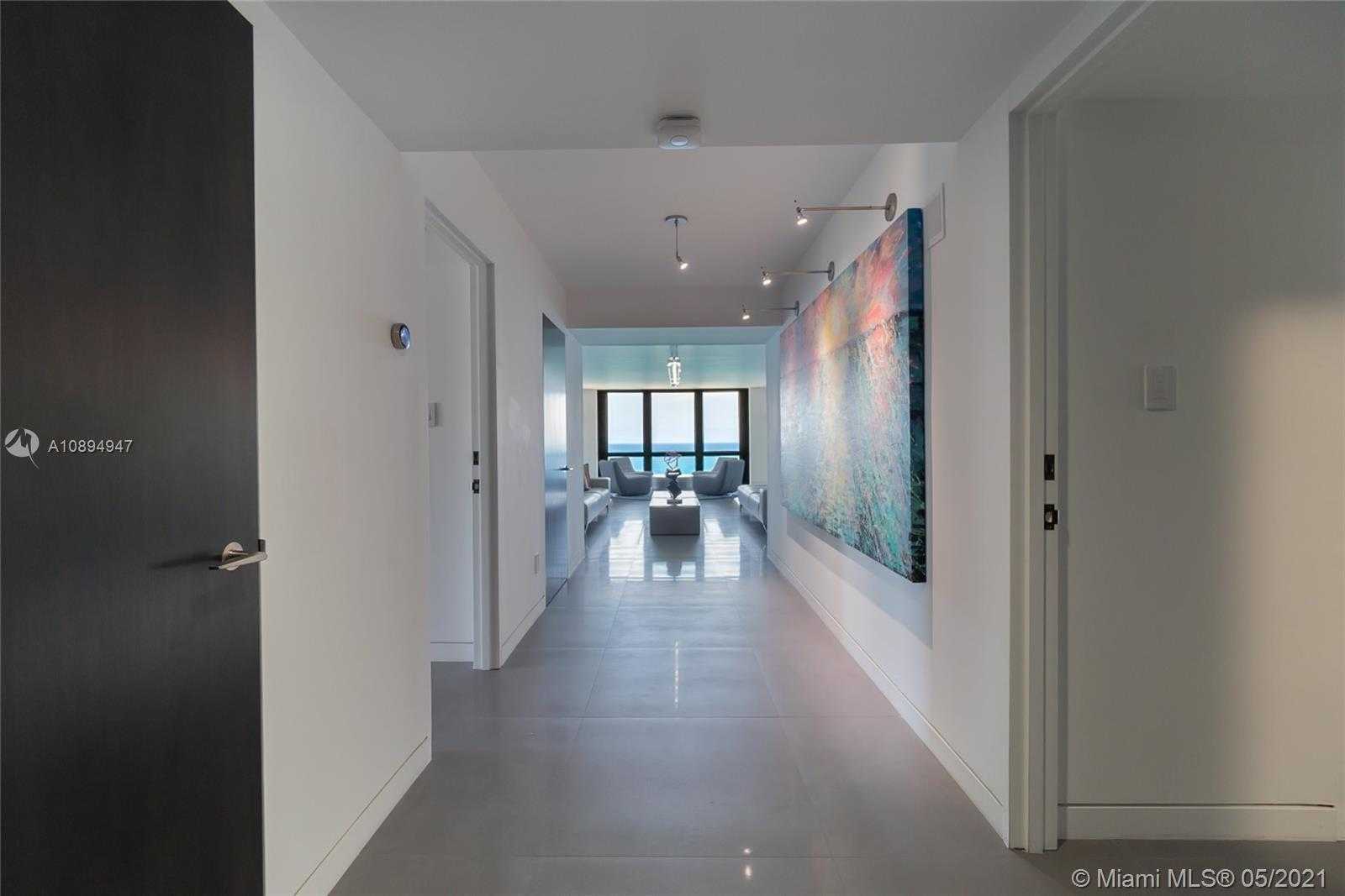 Small Image of 5380 NORTH OCEAN DR #14D, Singer Island Number 3