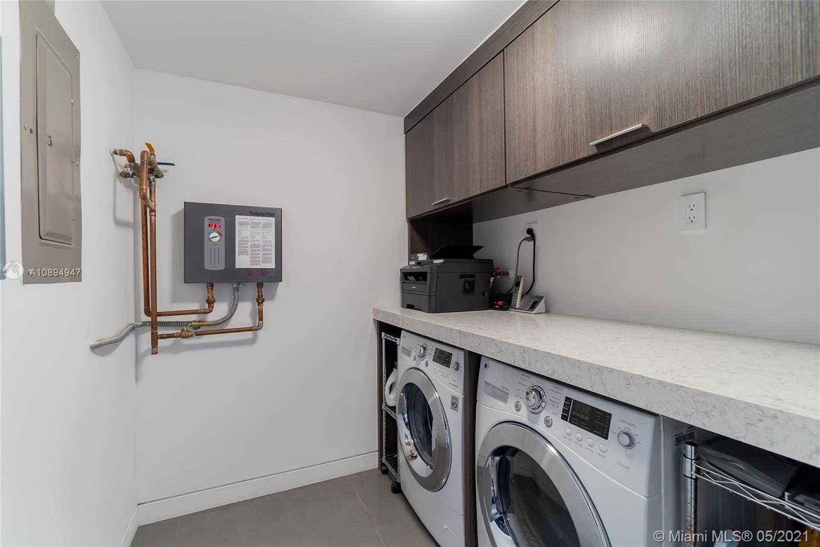 Small Image of 5380 NORTH OCEAN DR #14D, Singer Island Number 38