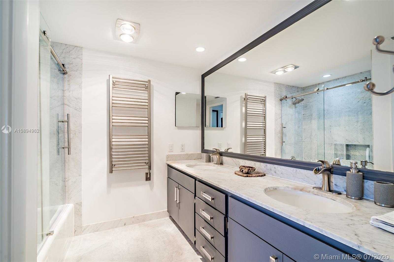 Small Image of 300 BEACH RD #408, Tequesta Number 14