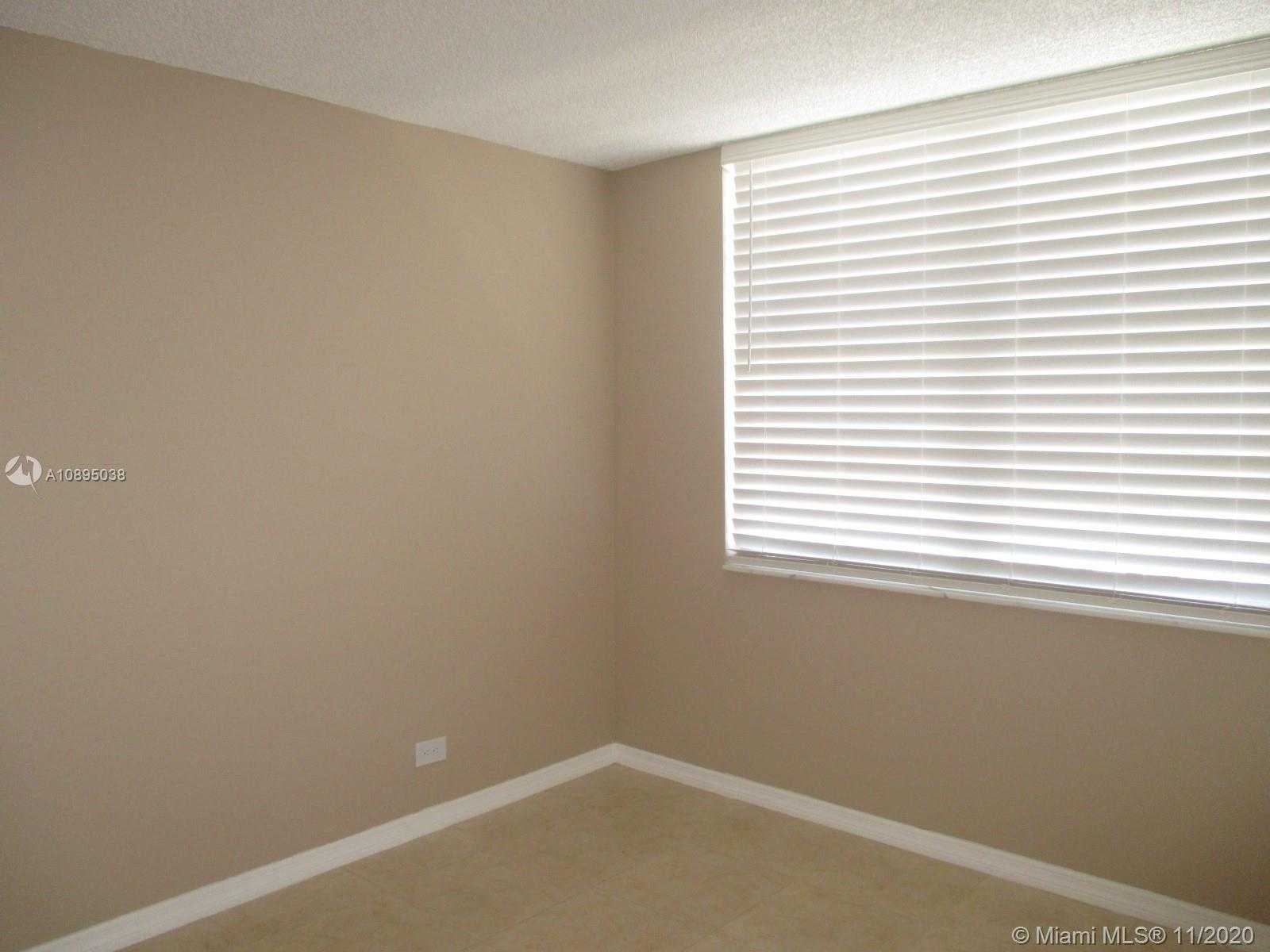 Small Image of 251 174TH ST #2211, Sunny Isles Beach Number 9