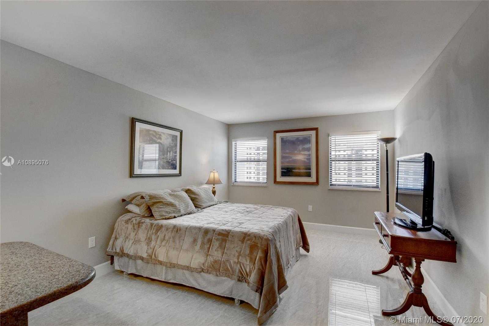Small Image of 1201 SOUTH OCEAN DR #2103S, Hollywood Number 18