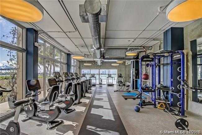 Small Image of 1200 WEST AVE #615, Miami Beach Number 11