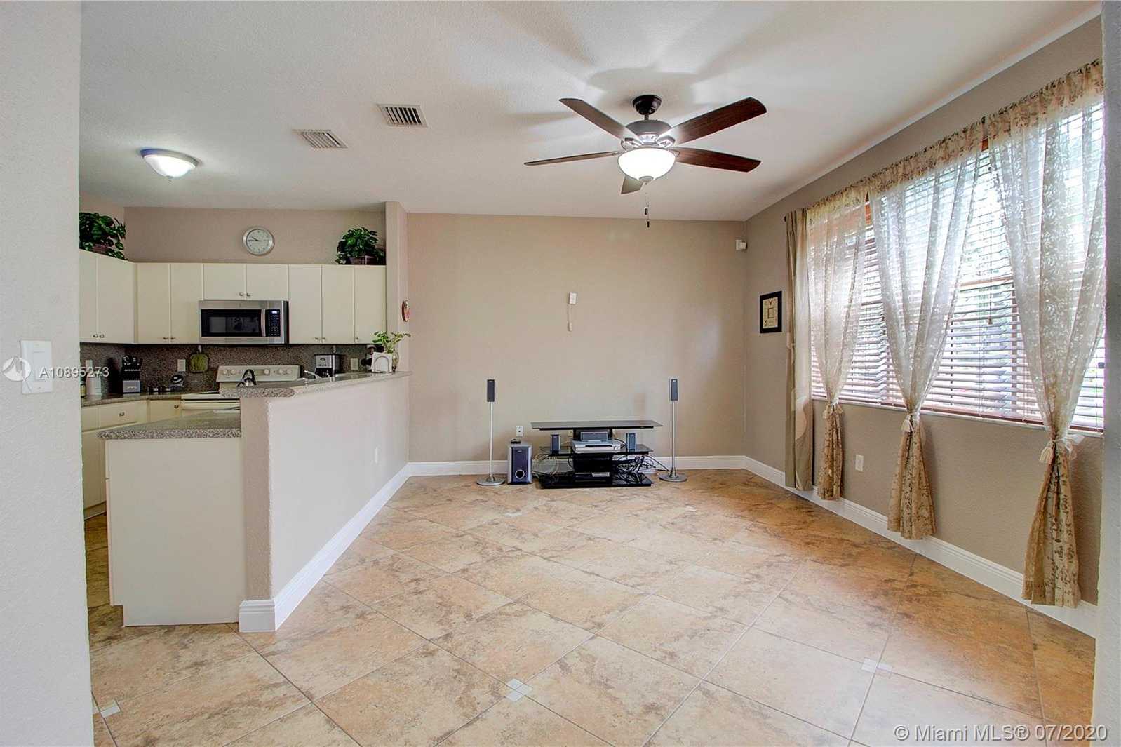 Small Image of 3803 SOUTH WEST 170TH AVE #3803, Miramar Number 12