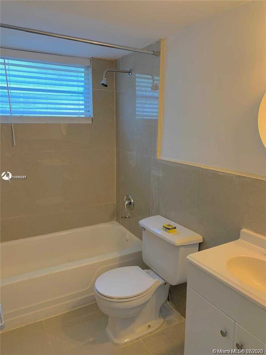 Small Image of 1120 102ND ST #8, Bay Harbor Islands Number 7