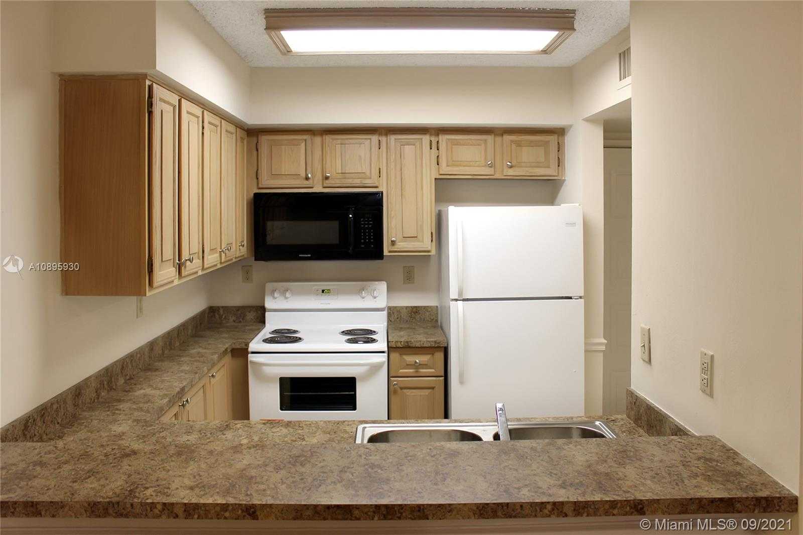 Small Image of 1280 SOUTH ALHAMBRA CIR #1105, Coral Gables Number 6
