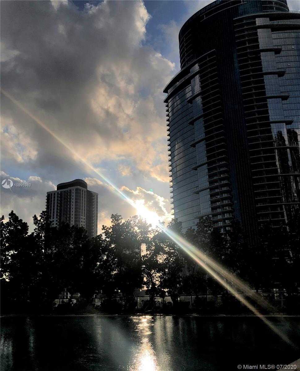 Small Image of 888 BISCAYNE BLVD #1905, Miami Number 33