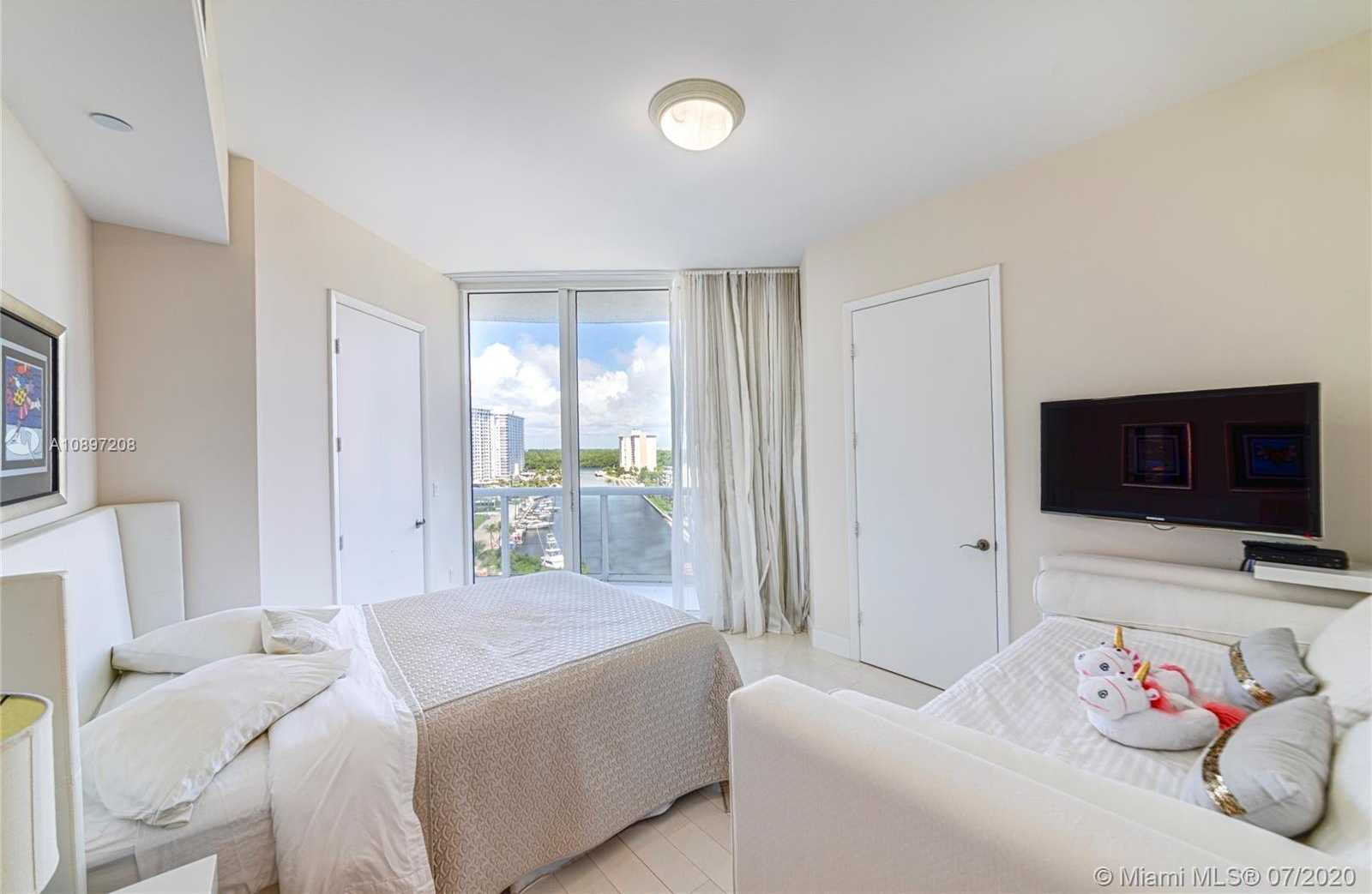 Small Image of 15811 COLLINS AVE #804, Sunny Isles Beach Number 15
