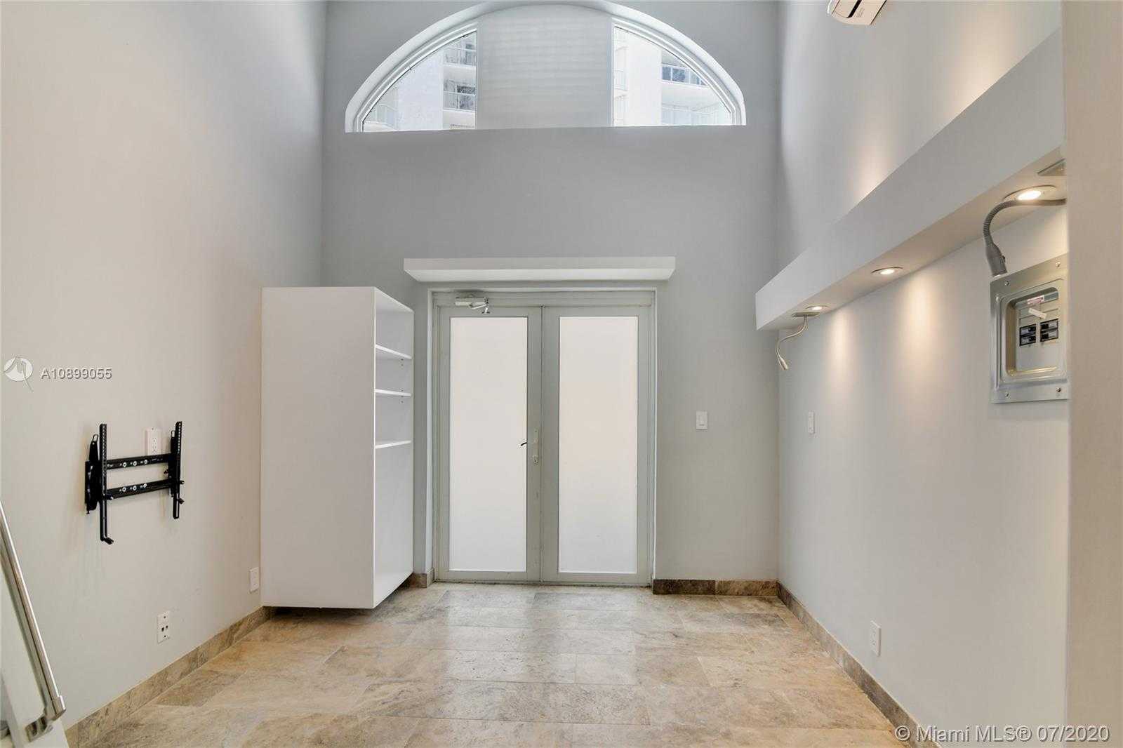 Small Image of 16485 COLLINS AVE #PC 4, Sunny Isles Beach Number 2