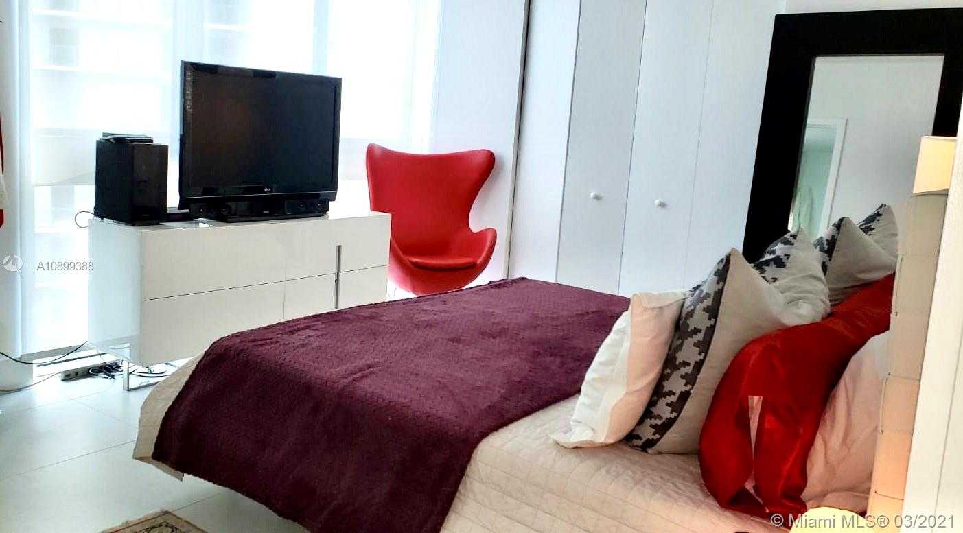 Small Image of 650 NORTH EAST 32ND ST #907, Miami Number 24