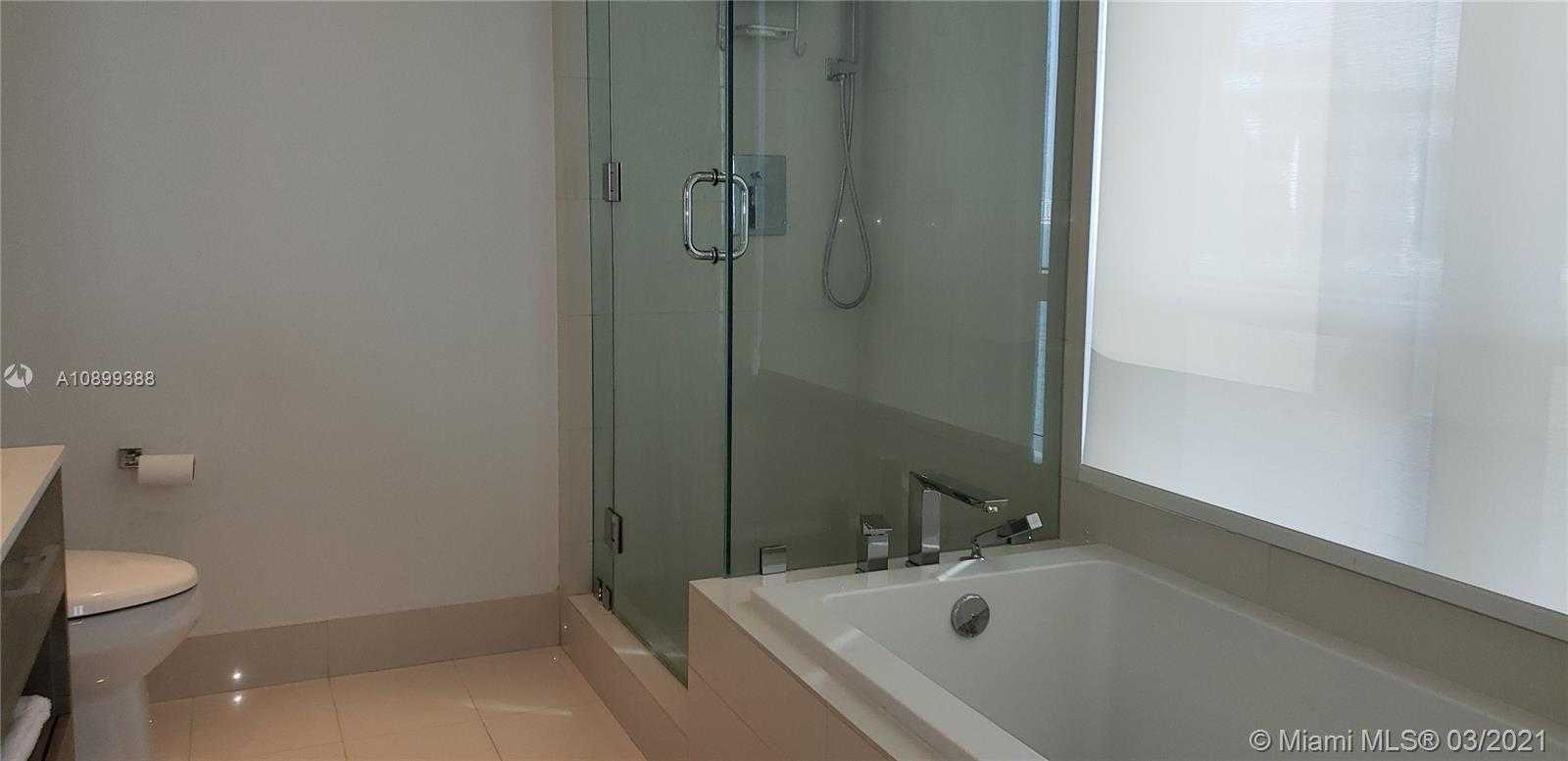 Small Image of 650 NORTH EAST 32ND ST #907, Miami Number 25