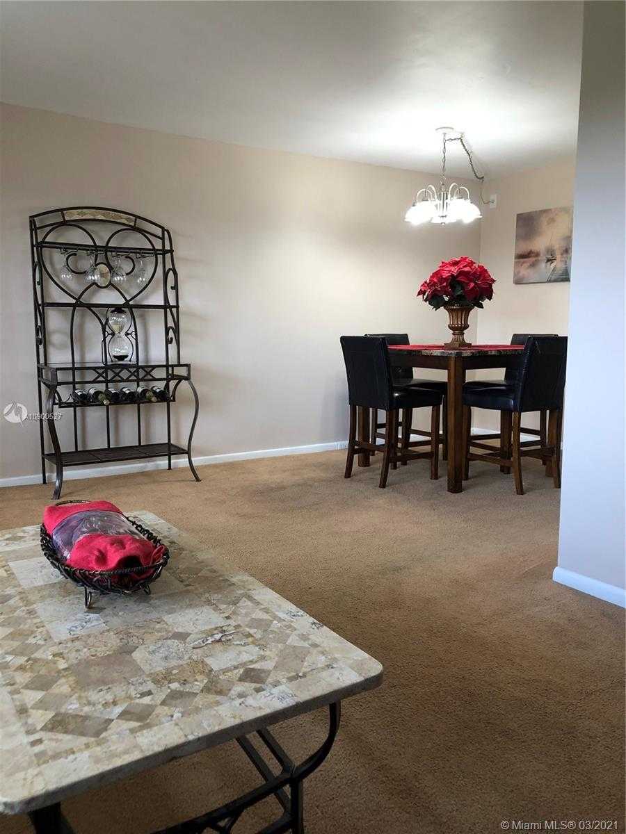 Small Image of 1551 SOUTH WEST 135TH TER #406G, Pembroke Pines Number 10