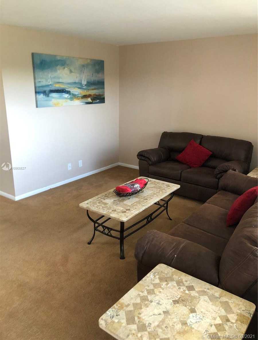 Small Image of 1551 SOUTH WEST 135TH TER #406G, Pembroke Pines Number 11