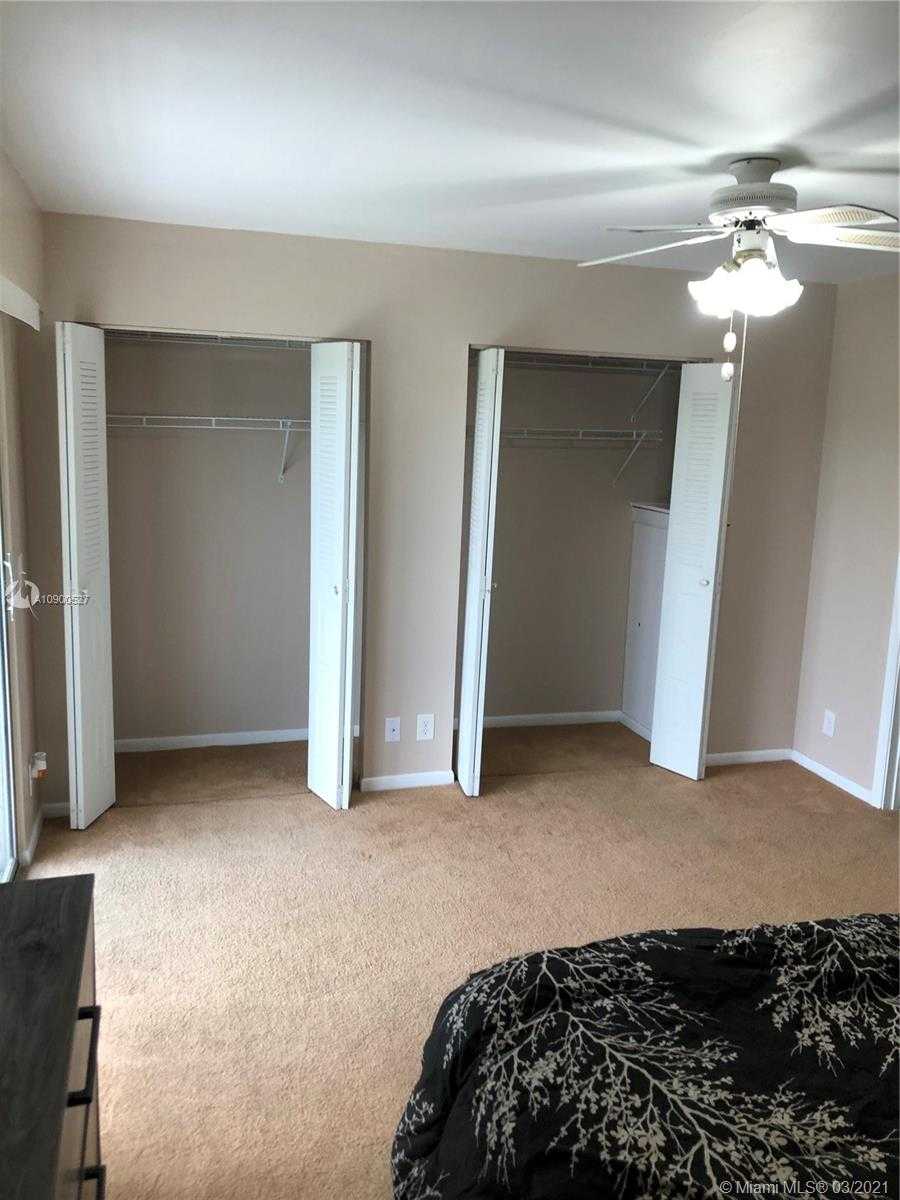 Small Image of 1551 SOUTH WEST 135TH TER #406G, Pembroke Pines Number 30